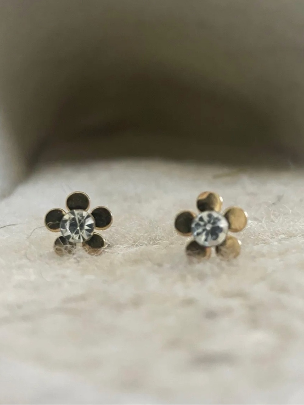 Classic Five-Petal Gold Flower Silhouette Earrings
